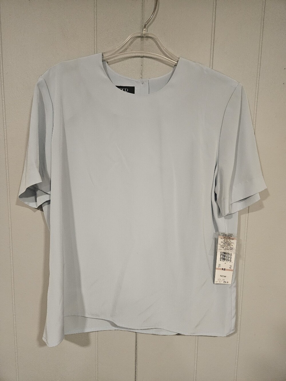Kasper Women's Size 12 Pale Blue Short Sleeve Tunic Top Blouse Button Back NWT